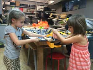 girls-making